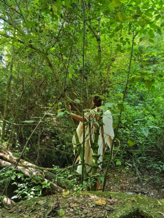Anna Biondo Minhas raízes, da série Ser Floresta