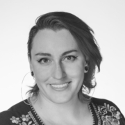 Amanda Covach Headshot